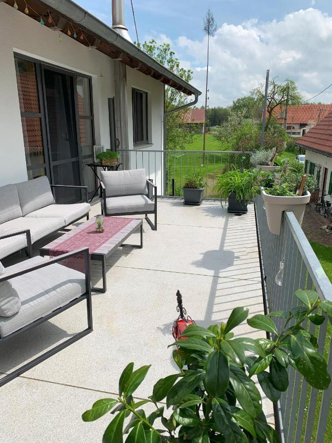 Fe Wo Brunnen - 120 Qm - Ruhige Lage - Viel Natur- Komfortabel - Grosser Balkon Und Garten Memmingen Zewnętrze zdjęcie