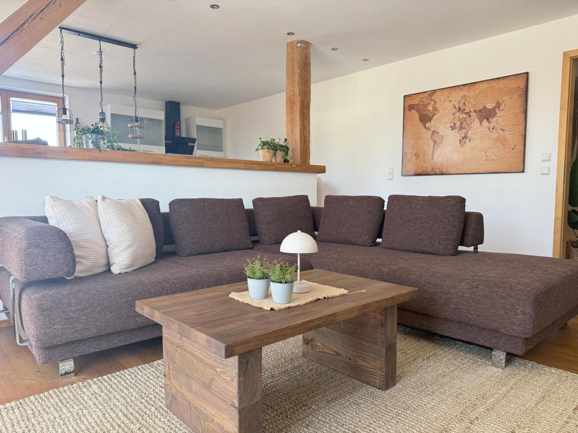 Fe Wo Brunnen - 120 Qm - Ruhige Lage - Viel Natur- Komfortabel - Grosser Balkon Und Garten Memmingen Zewnętrze zdjęcie