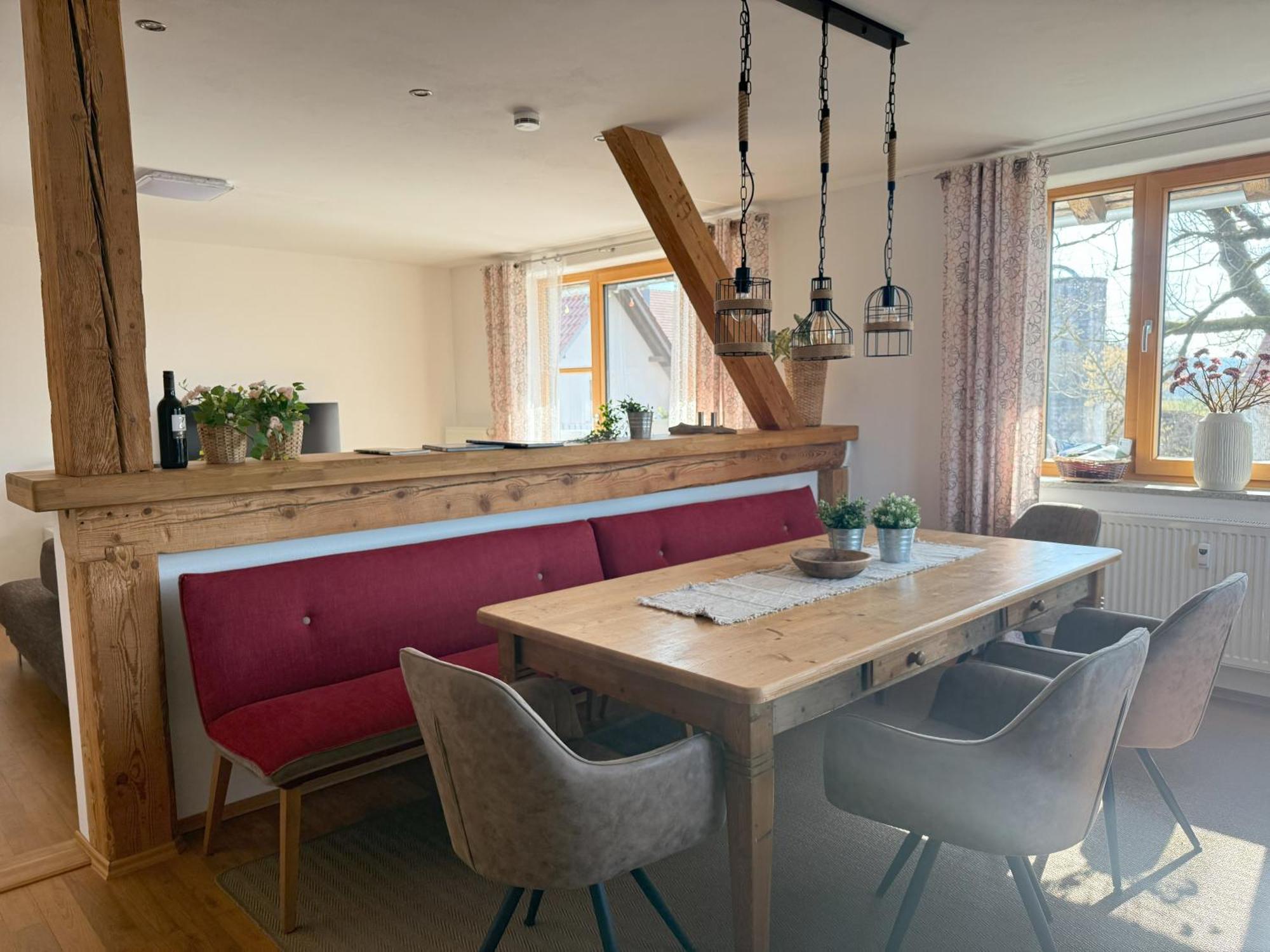 Fe Wo Brunnen - 120 Qm - Ruhige Lage - Viel Natur- Komfortabel - Grosser Balkon Und Garten Memmingen Zewnętrze zdjęcie